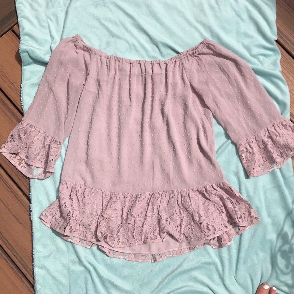 Off the shoulder Pink Top